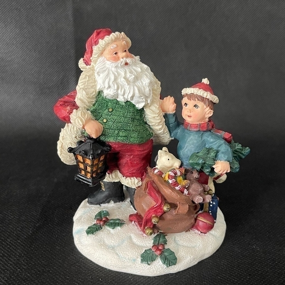 Vintage SANTA Caring Gifts for a Boy Christmas Monument Santa Statue Xmas Decor - Picture 2 of 4